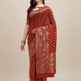 Print Silk Saree With Blouse Piece For Women